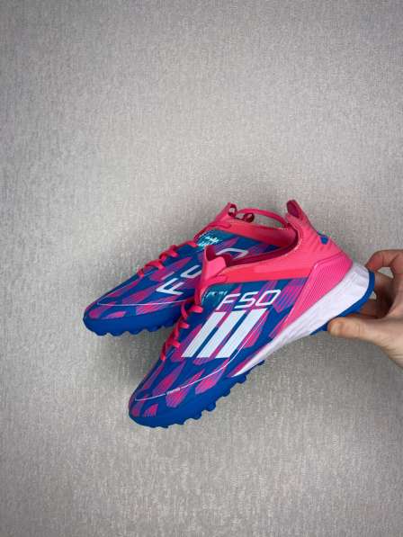 Футбольные бутсы в Москве фото 4