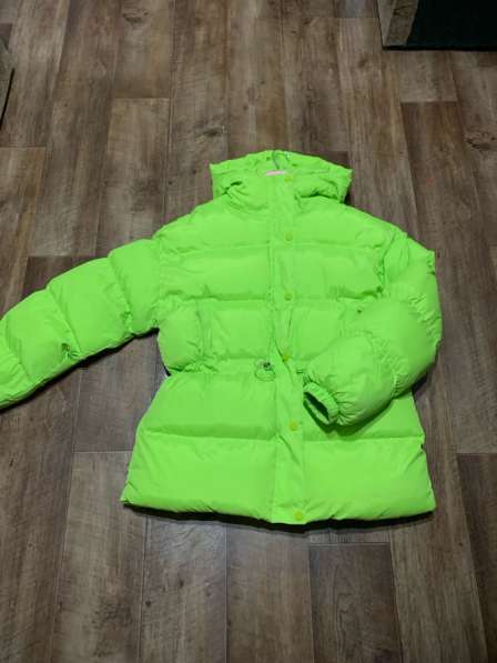 Продам пуховик. Очень теплый! в Челябинске