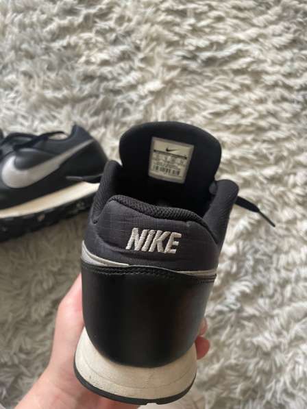 Кроссовки nike в 