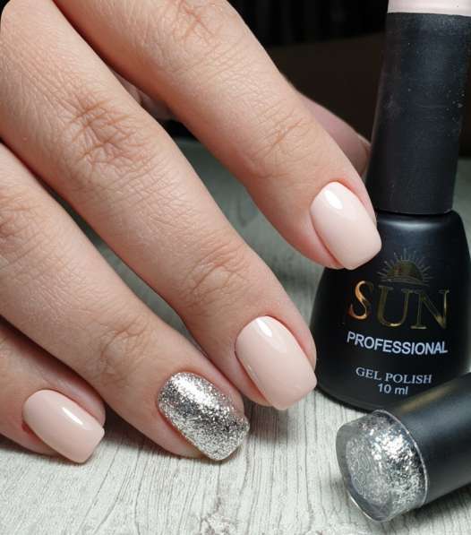 Маникюр в Санкт-Петербурге