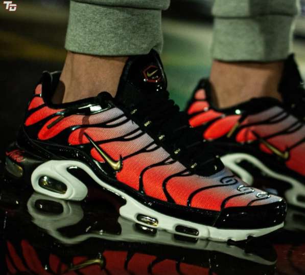 Кроссовки NIKE в Москве фото 3