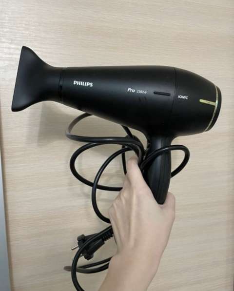 Фен для волос Philips Pro, чёрный