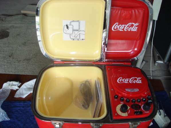 Холодильник кока-кола в фото 3
