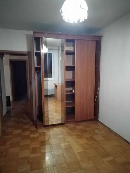 Сдаю 2-х комнатную квартиру на длительный срок, с мебелью в Москве