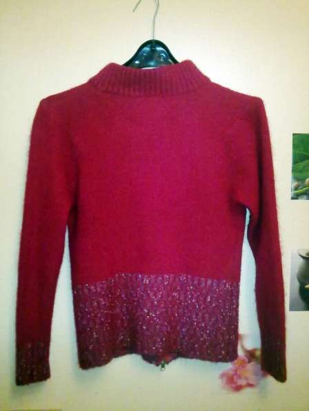 Кардиган свитерок натуральная шерсть размер s в фото 5