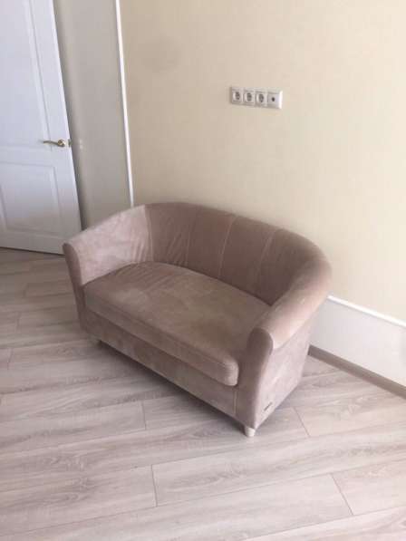 Маленький диван