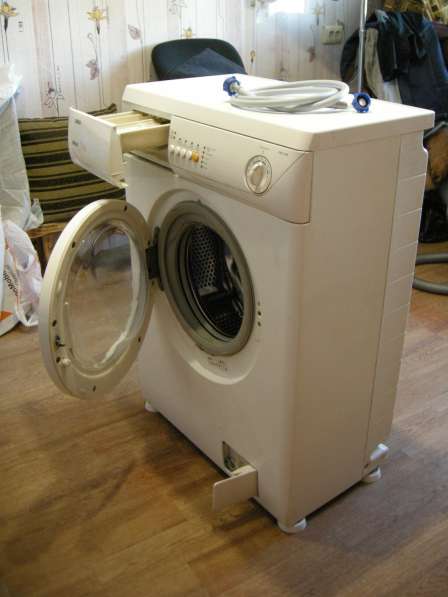 Продам стиральную машину ZANUSSI Smart ZWO 384 в Владимире фото 3