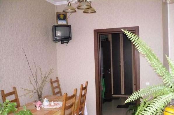 Продам однокомнатную квартиру в Краснодар.Жилая площадь 42,60 кв.м.Этаж 3.Дом кирпичный.