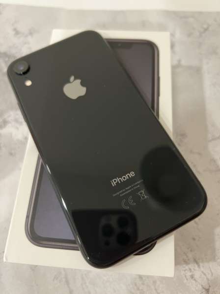 Телефон iPhone XR 64 гб