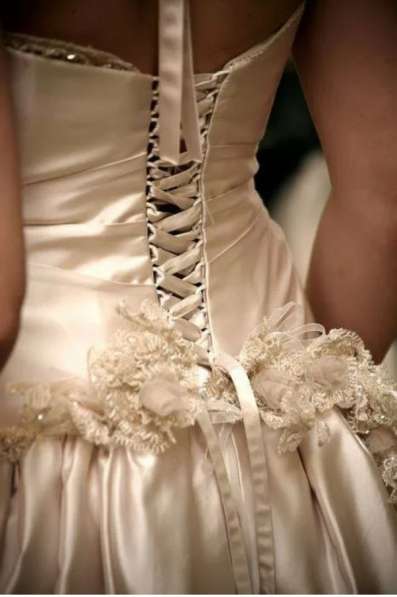 Свадебное платье тюльпан в Санкт-Петербурге
