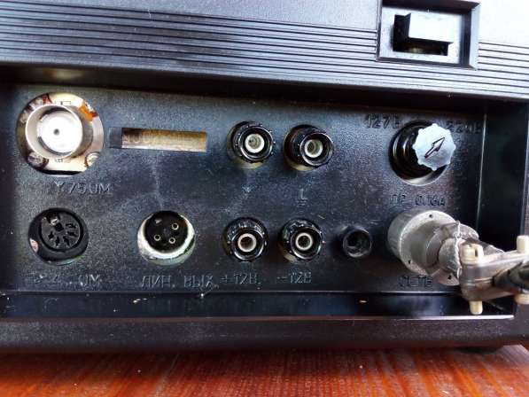 Продаю Армейский, всеволновой радиоприемник в Дмитрове