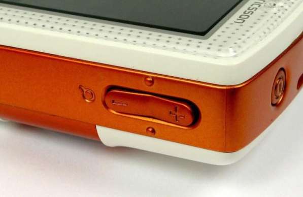 Sony Ericsson Walkman W800i (оригинал) в Москве фото 4