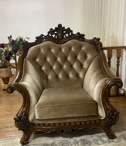 Диван с двумя креслами в Буйнакске