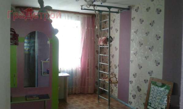 Продам многомнатную квартиру в Вологда.Жилая площадь 95 кв.м.Этаж 6.Дом кирпичный.