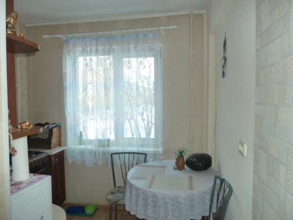 Продается 3-х ком квартира, ул. 75 Гвардейской бригады 12 в Омске фото 18