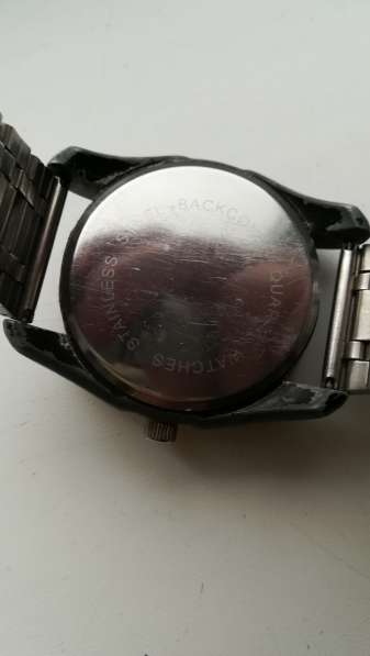 Часы ''Armani''мужские б/у с хромированным браслетом в фото 4