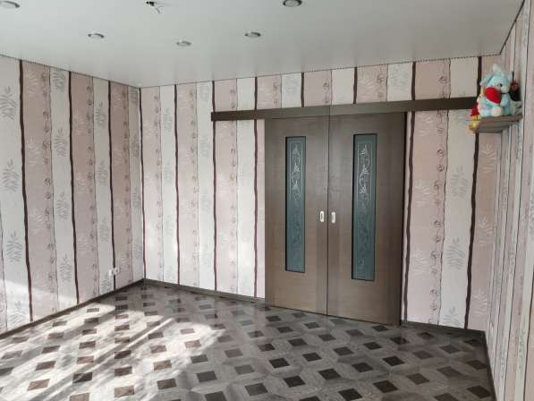 Продается 3-х комнатная квартира, ул Челюскинцев, 102к1 в Омске фото 15