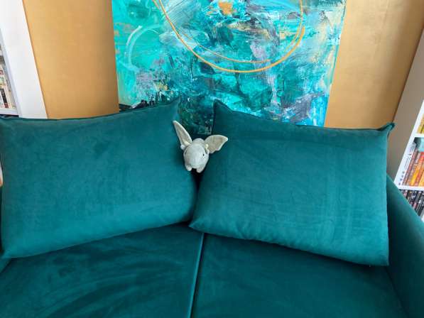 Подушка для дивана изумруд в Химках