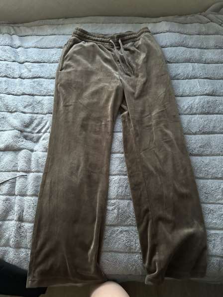 Штаны велюровые в Благовещенске