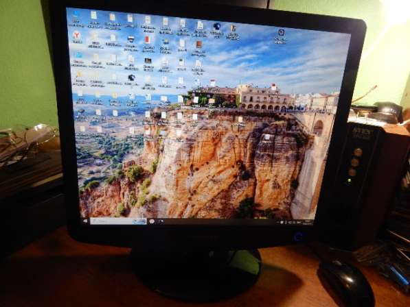 Монитор Самсунг