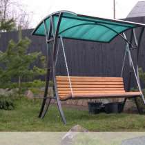 Садовые качели, в Пскове