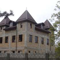 Продаётся Рыцарский замок «Кот в сапогах» и Домик для гостей, в Севастополе