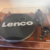 Виниловый проигрыватель Lenco ls 600 WA, в Москве