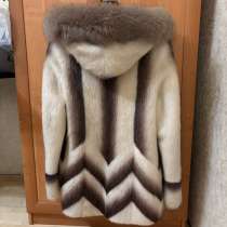 Укороченная шубка из нутрии цвет деграде размер 44, в Москве