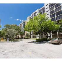 Квартира в Санни Айлс в ЖК Plaza of Americas, в г.Майами