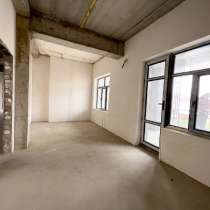 Продам 5 к. кв. ПСО В клубном доме 252м2 300 т.$, в г.Бишкек