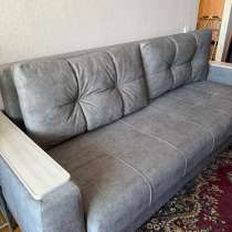 Диван, в Вологде