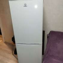 Продаю холодильник, в Москве