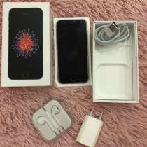 Продам iPhone SE, в Самаре