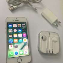 IPhone 5s gold 64gb, в Москве