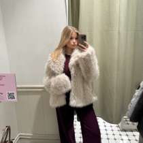 Шуба искуственная. Из эко меха, в Санкт-Петербурге