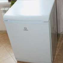 Холодильник Indesit 85/60см маленький, в Санкт-Петербурге