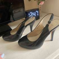 Туфли, в Ростове-на-Дону