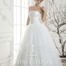 Белоснежное свадебное платье Ирины Котапской, в Москве