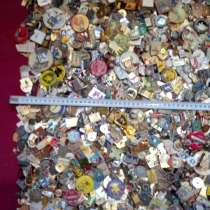 Продам значки 5000 шт по 1.5, в г.Харьков