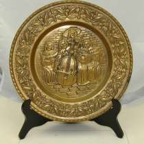 Блюдо большое декоративное с подставкой Музыканты (X547), в Москве