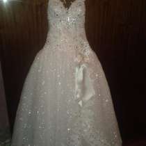 Продам свадебное платье, в Пензе