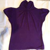 Фиолетовая блузка-футболка, в Москве