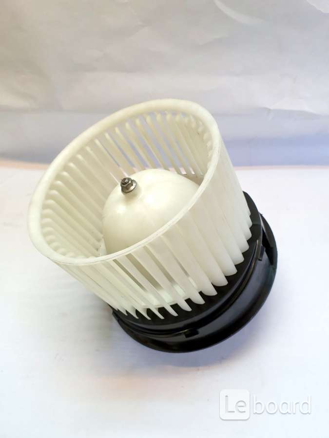 Мотор печки x trail t31. Мотор отопителя x trail. Моторчик печки пежо 407. Мотор отопителя x trail. Мотор отопителя салона st272258h300.